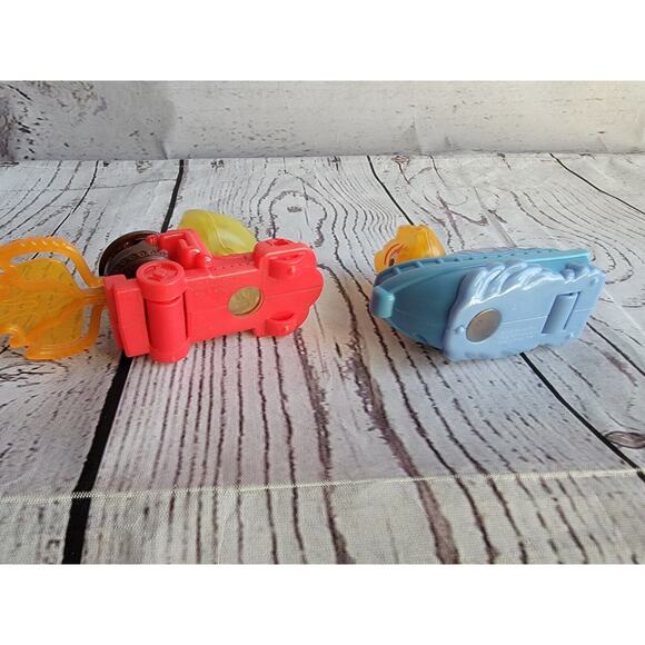 2023 McDonald's Disney Happy Meal Toys Elemental Ember And Bernie Tanker Truck - Picture 7 of 7